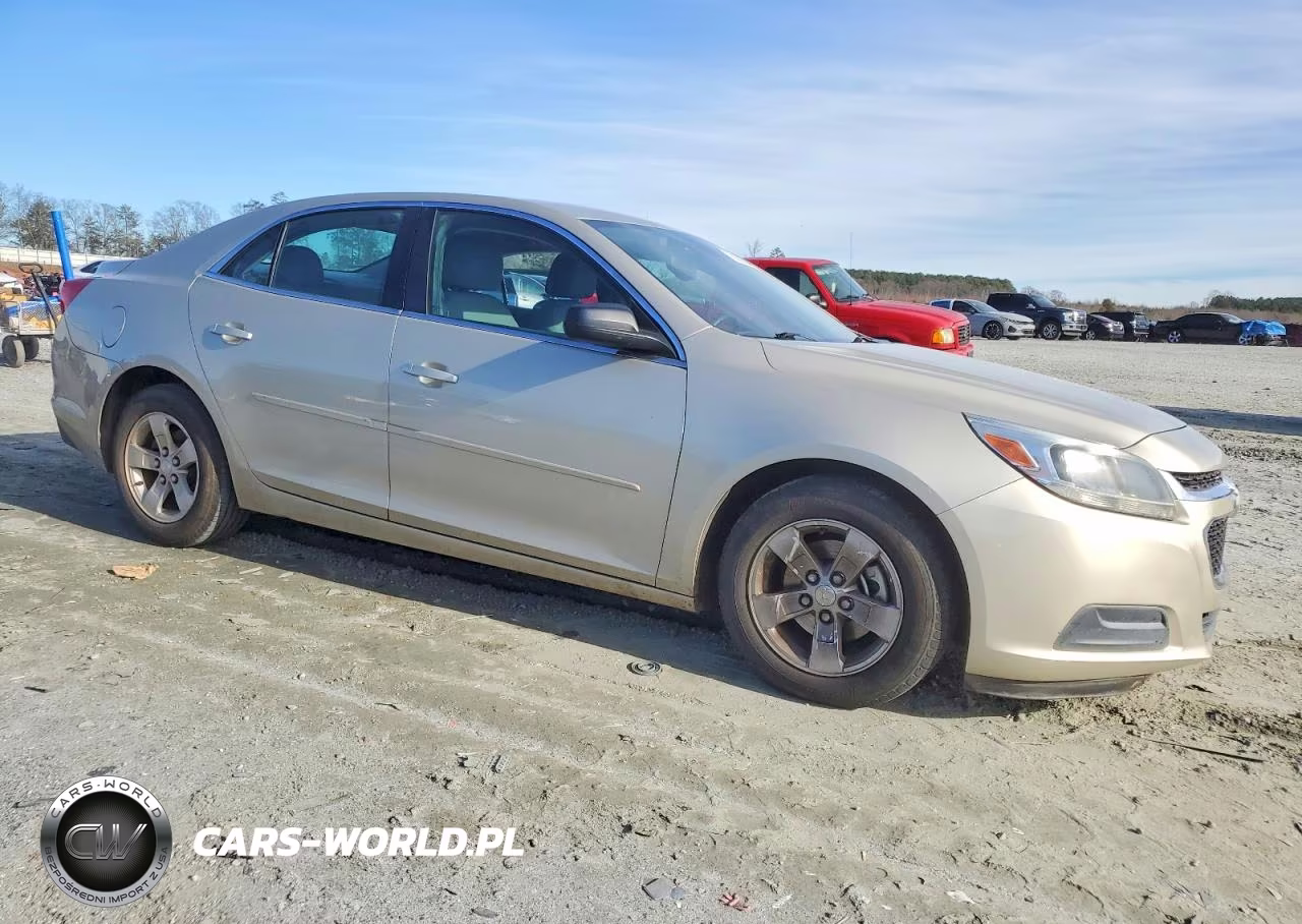 2014 Chevrolet Malibu Ls VIN:1G11B5SL8EF246598 - 4