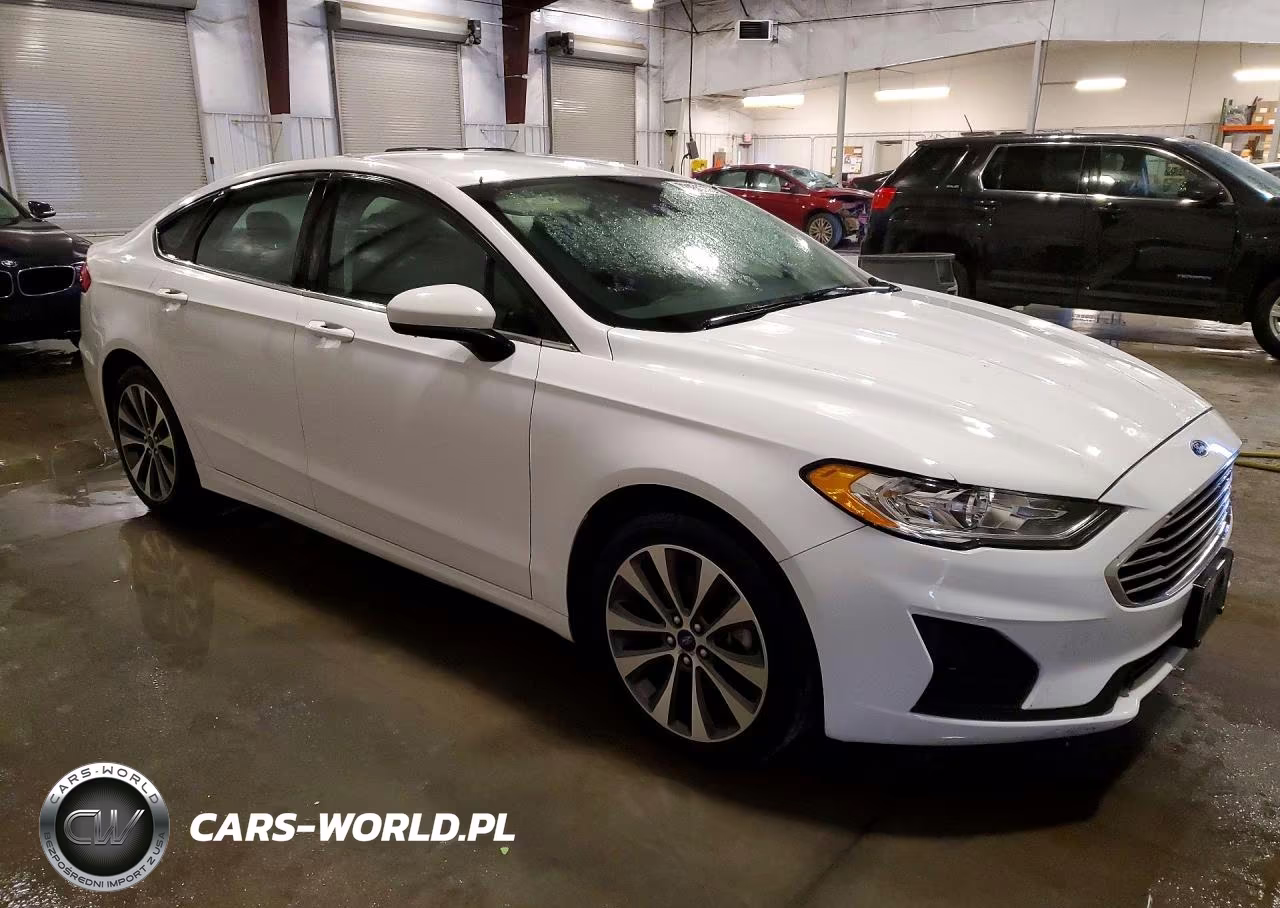 2019 Ford Fusion Se VIN:3FA6P0T90KR217606 - 4
