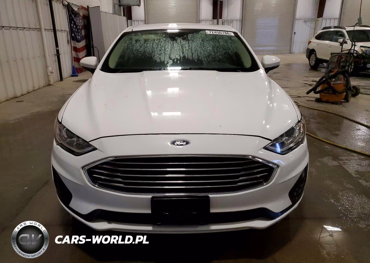 2019 Ford Fusion Se VIN:3FA6P0T90KR217606 - 5