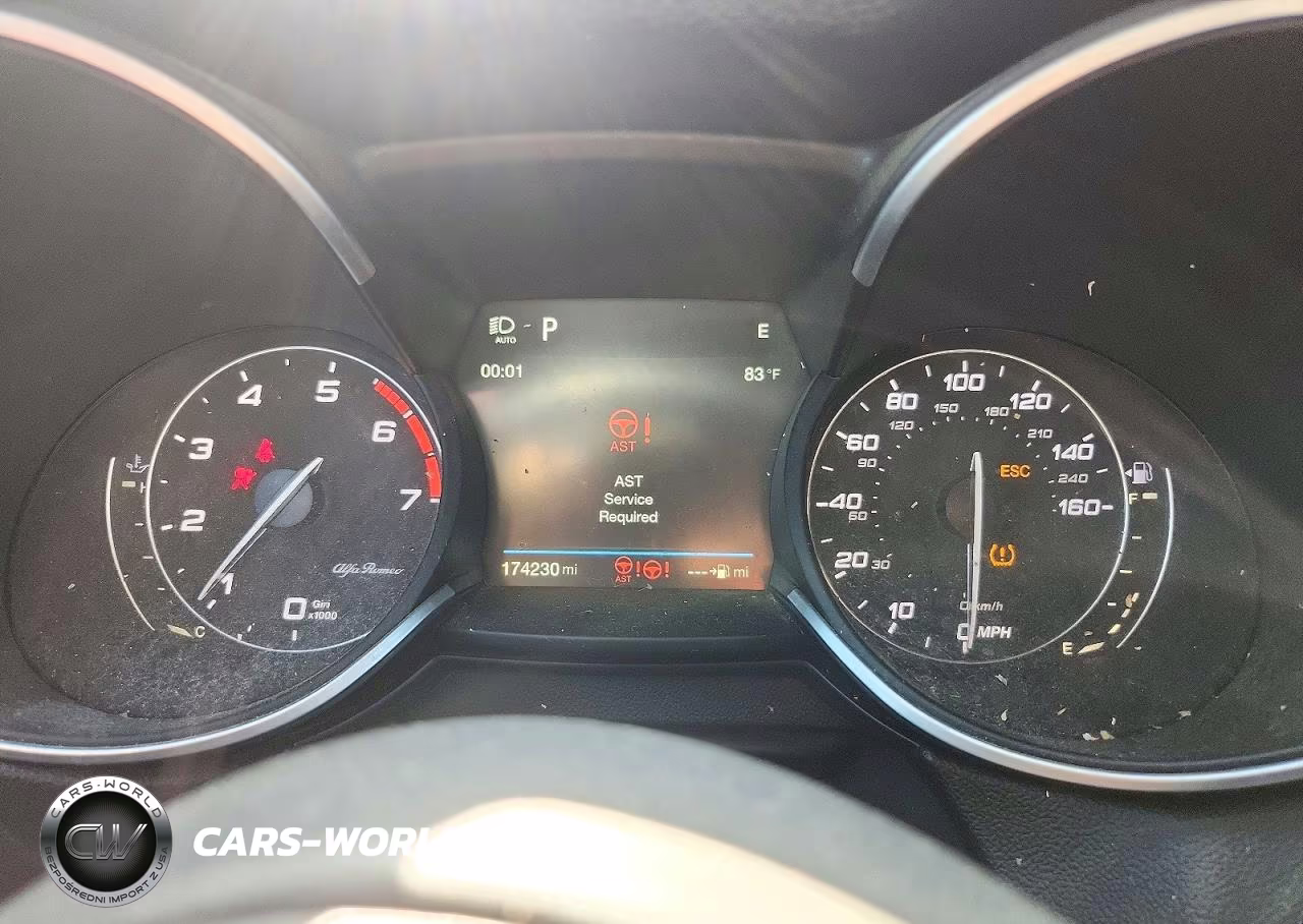 2018 Alfa Romeo Stelvio Ti Sport VIN:ZASFAKNN8J7B79752 - 9