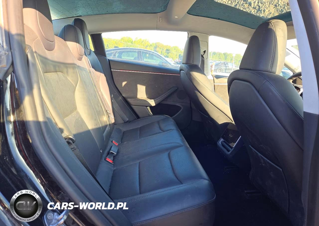 2025 Tesla Model 3 VIN:5YJ3E1EB5SF941186 - 10
