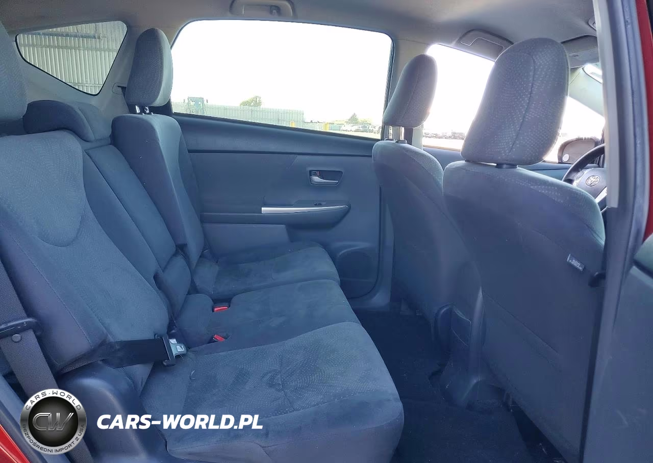 2014 Toyota Prius V Three VIN:JTDZN3EU0EJ012849 - 10