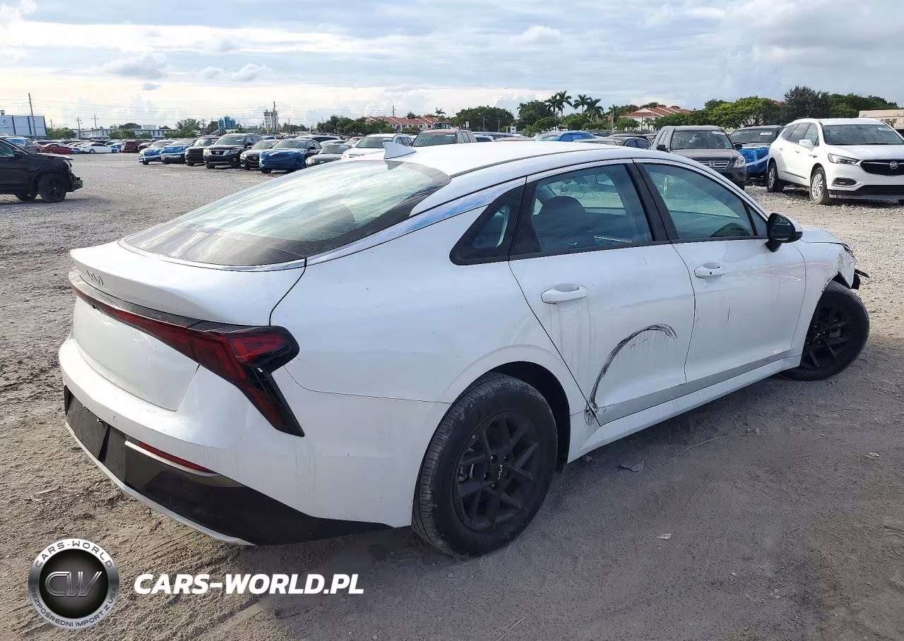 2026 Kia K5 Lxs Fwd VIN:KNAG24J79T5457633 - 3