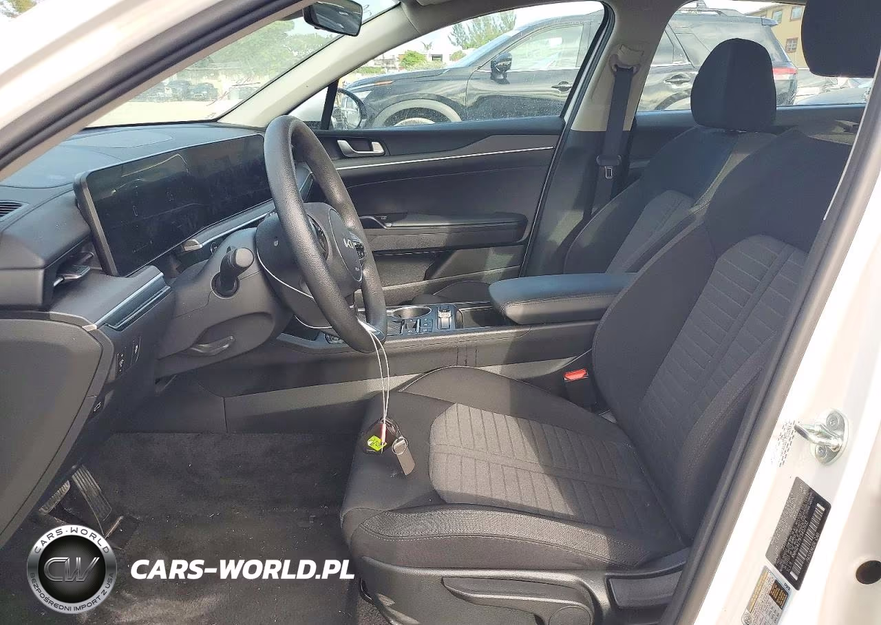 2026 Kia K5 Lxs Fwd VIN:KNAG24J79T5457633 - 7