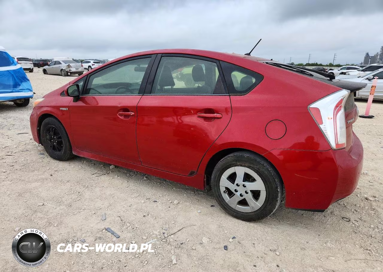 2013 Toyota Prius Two VIN:JTDKN3DU3D0337048 - 2