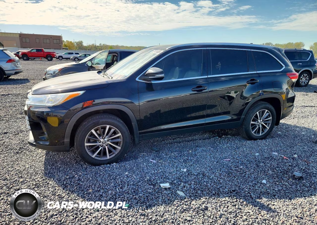 2019 Toyota Highlander Xle