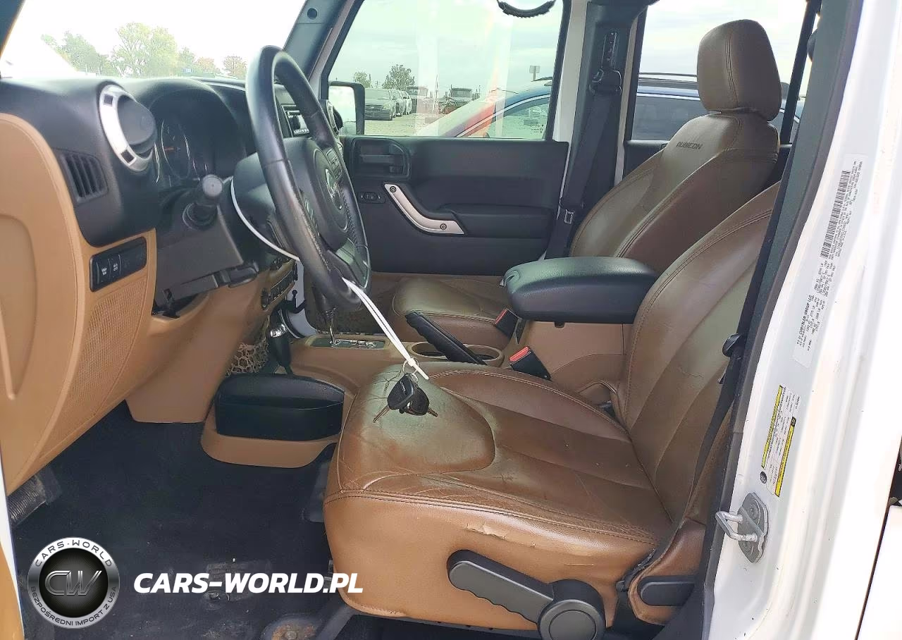 2014 Jeep Wrangler Unlimited Rubicon VIN:1C4BJWFG4EL120032 - 7
