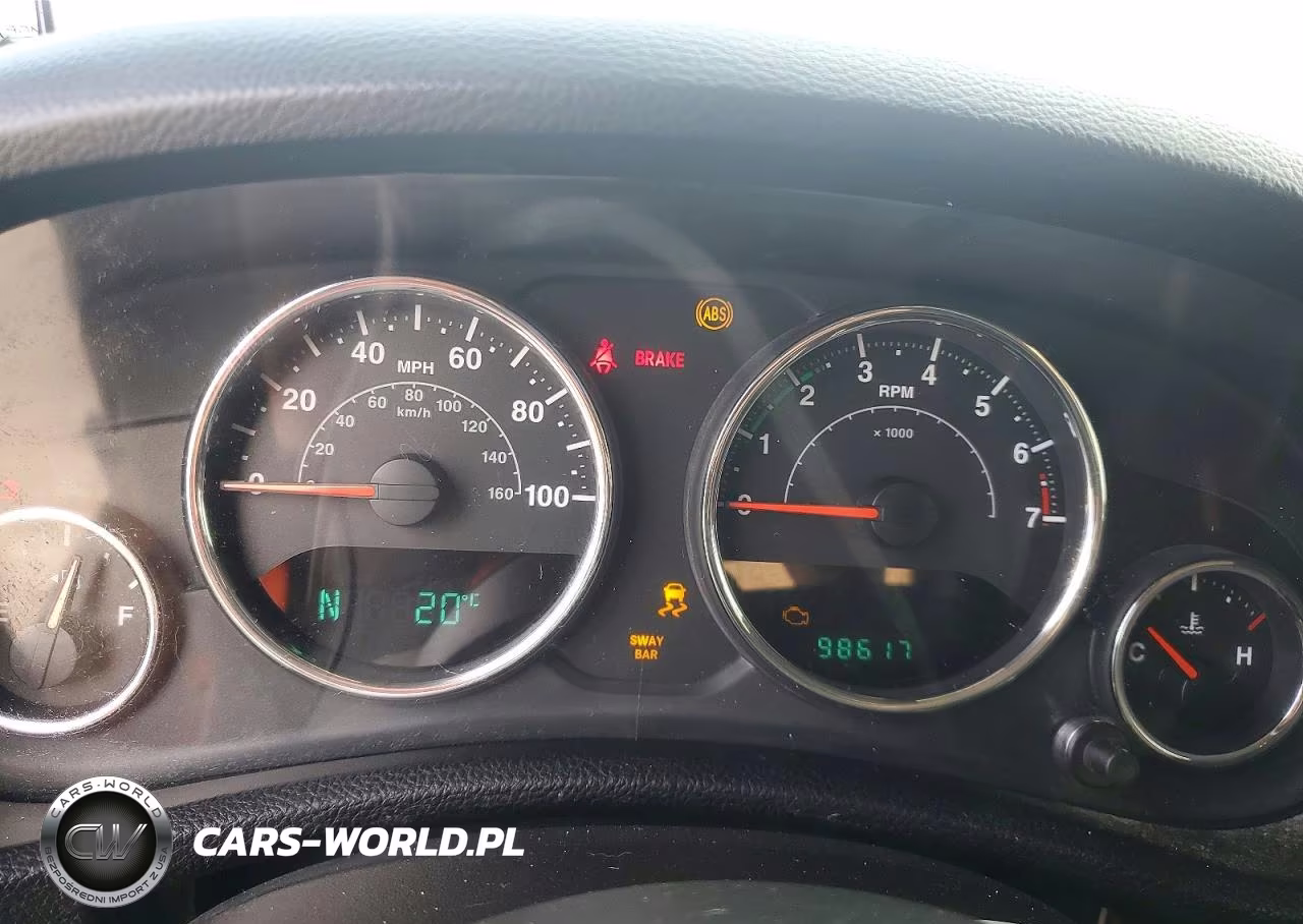 2014 Jeep Wrangler Unlimited Rubicon VIN:1C4BJWFG4EL120032 - 9