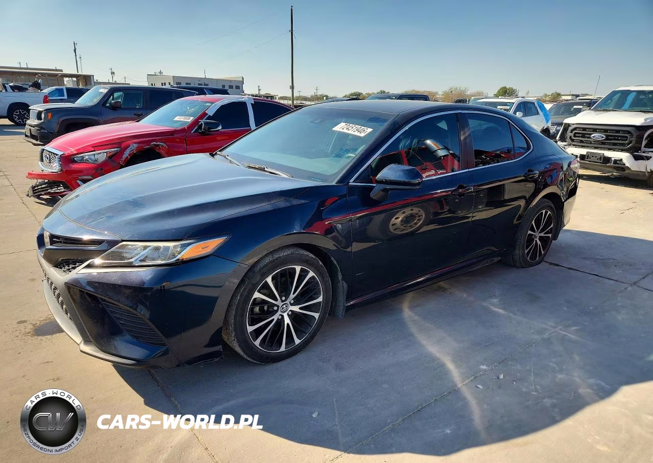 2020 Toyota Camry Se