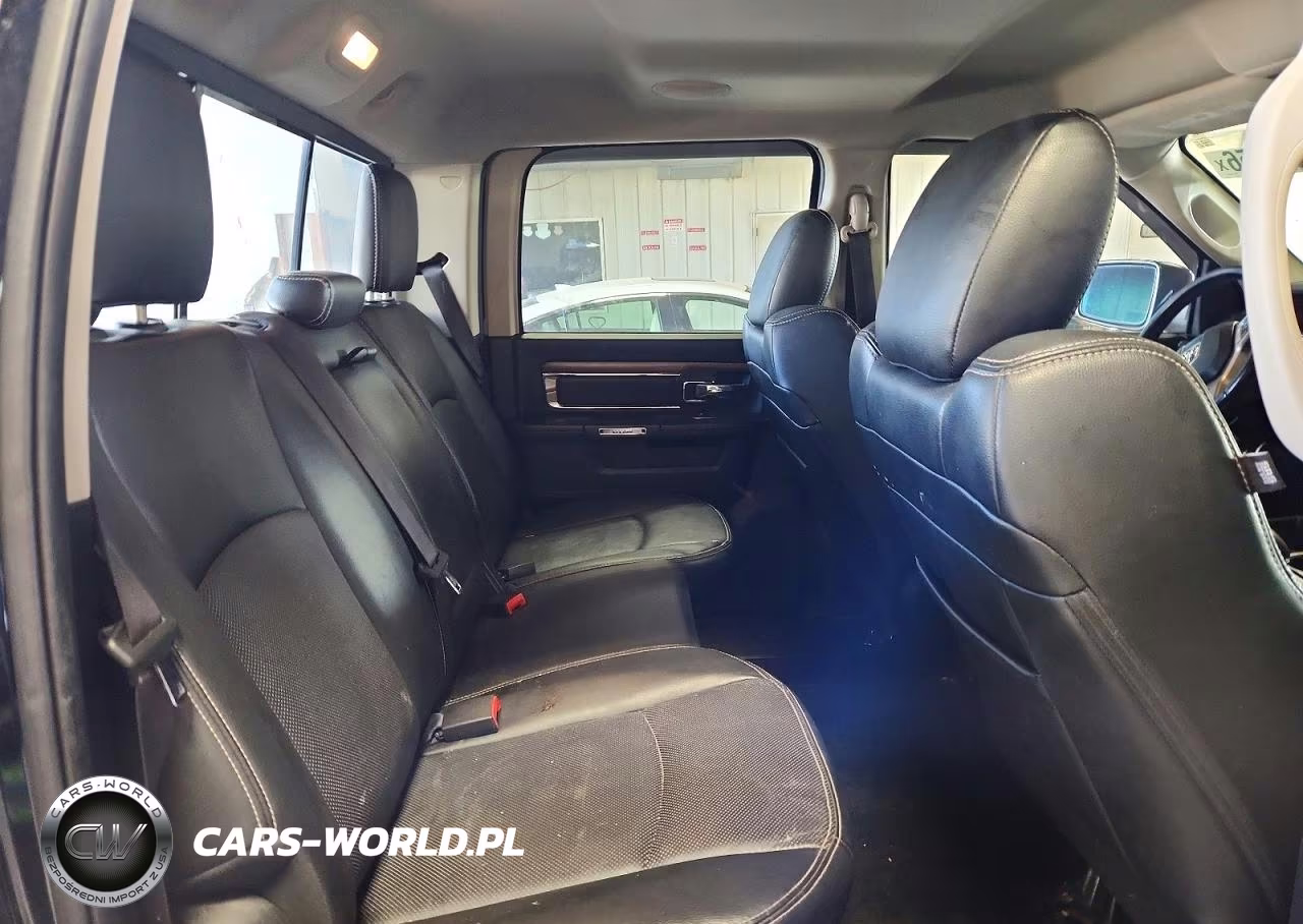 2015 Ram 1500 Laramie VIN:1C6RR7NM4FS536827 - 10