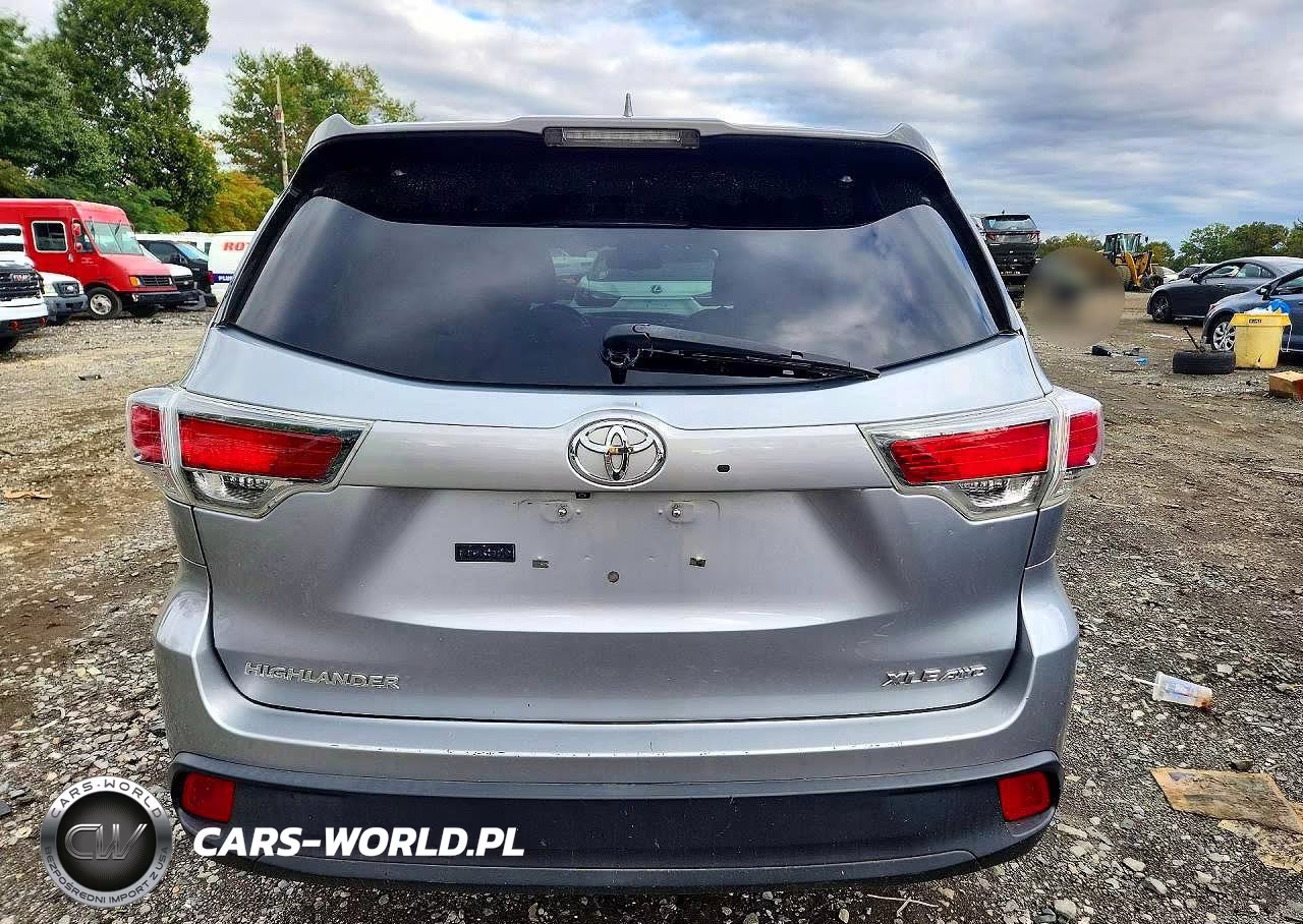 2015 Toyota Highlander Xle VIN:5TDJKRFH6FS086033 - 6