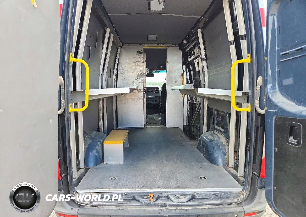 2019 Mercedes-Benz Sprinter 2500-3500 Delivery Van VIN:WD4PF0CD3KP096069 - 10