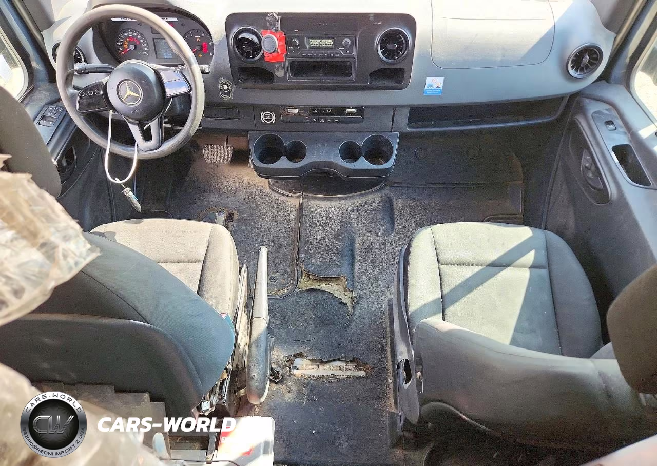 2019 Mercedes-Benz Sprinter 2500-3500 Delivery Van VIN:WD4PF0CD3KP096069 - 8