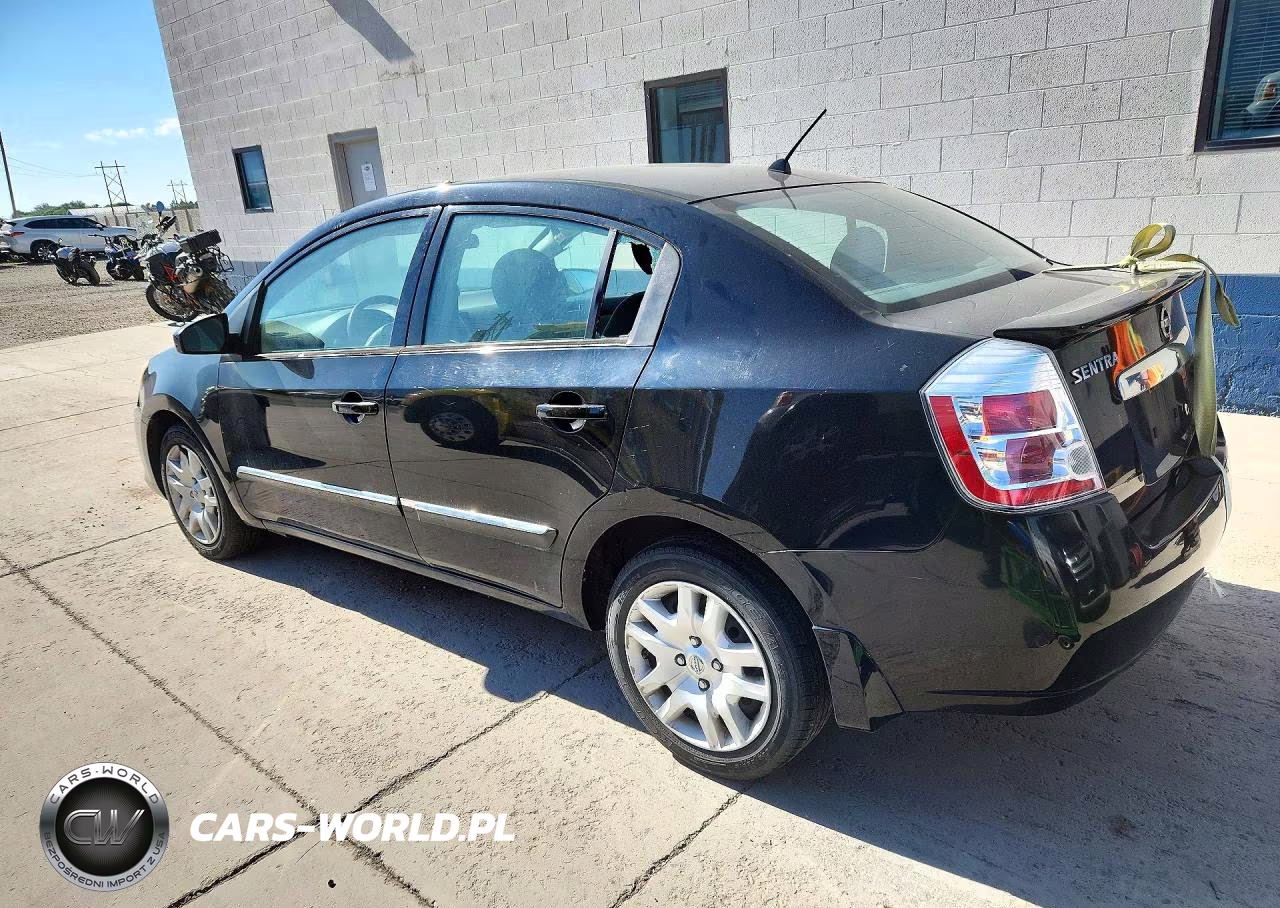 2012 Nissan Sentra 2.0 VIN:3N1AB6AP2CL692852 - 2