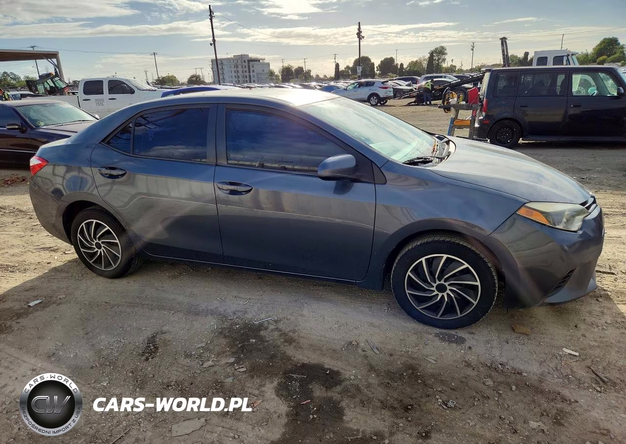 2014 Toyota Corolla Le VIN:5YFBURHE3EP061471 - 4