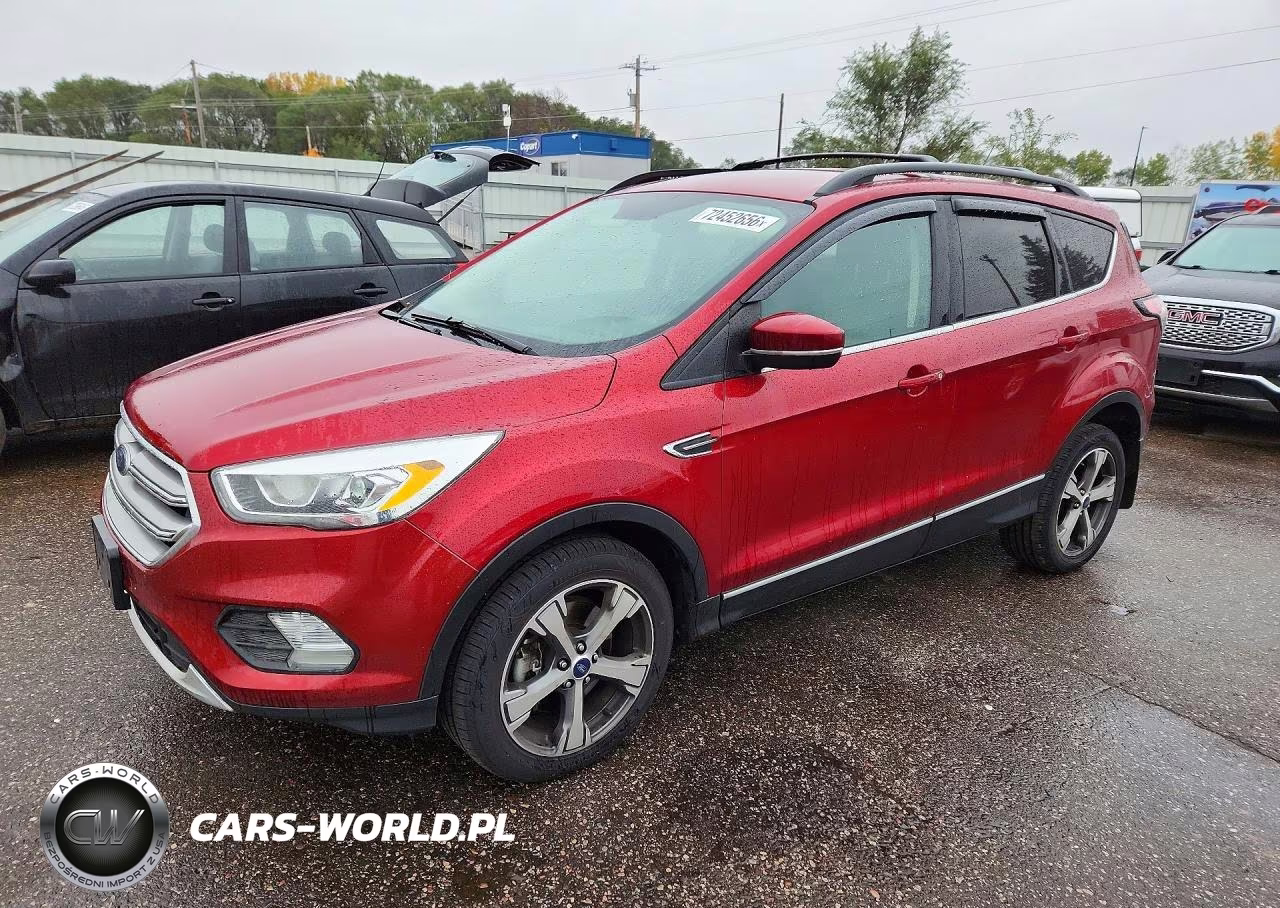 2017 Ford Escape Se VIN:1FMCU9G95HUB66654 - 1