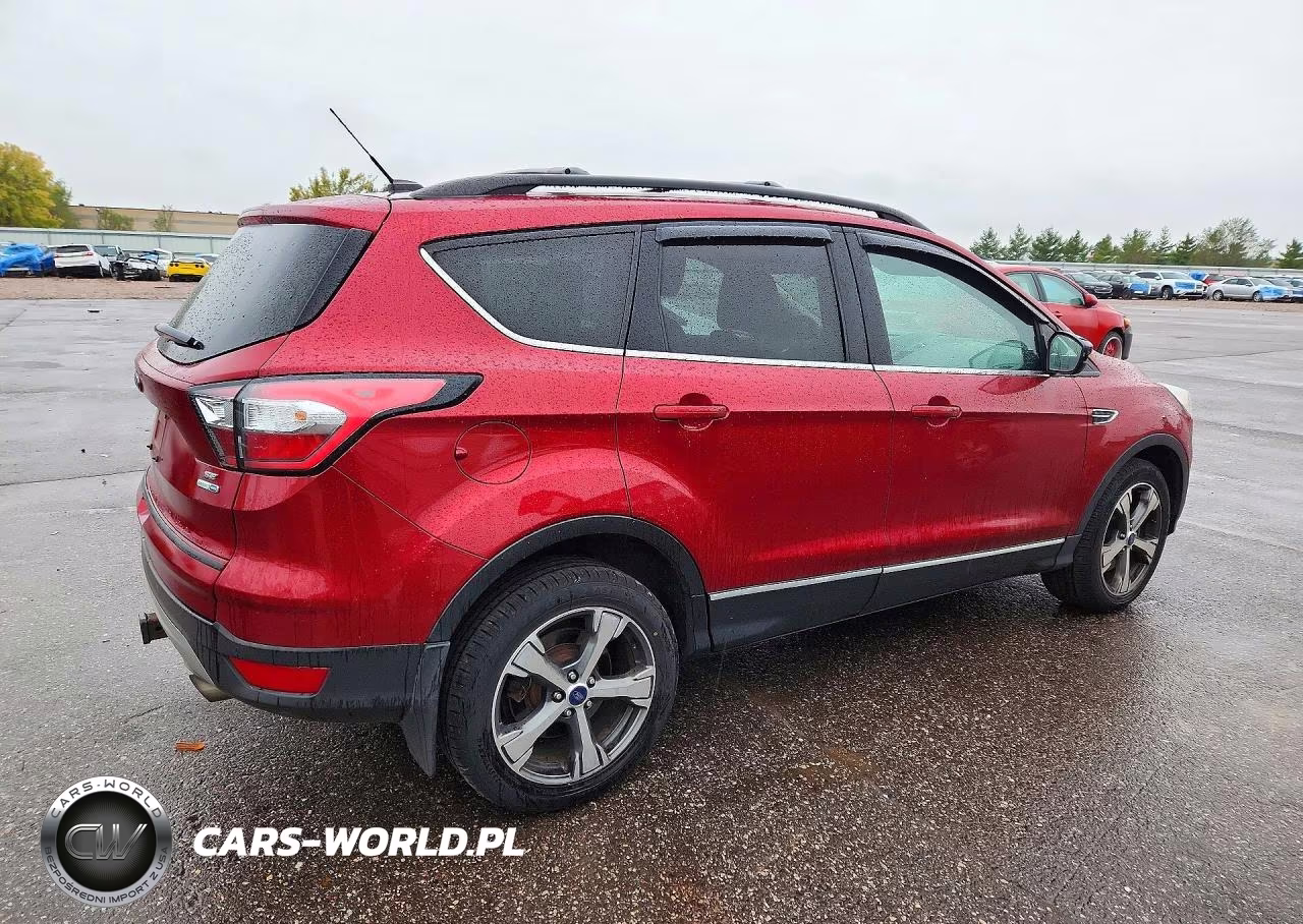 2017 Ford Escape Se VIN:1FMCU9G95HUB66654 - 3