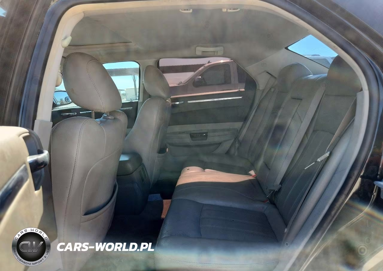 2010 Chrysler 300C VIN:2C3CA6CT4AH126642 - 10