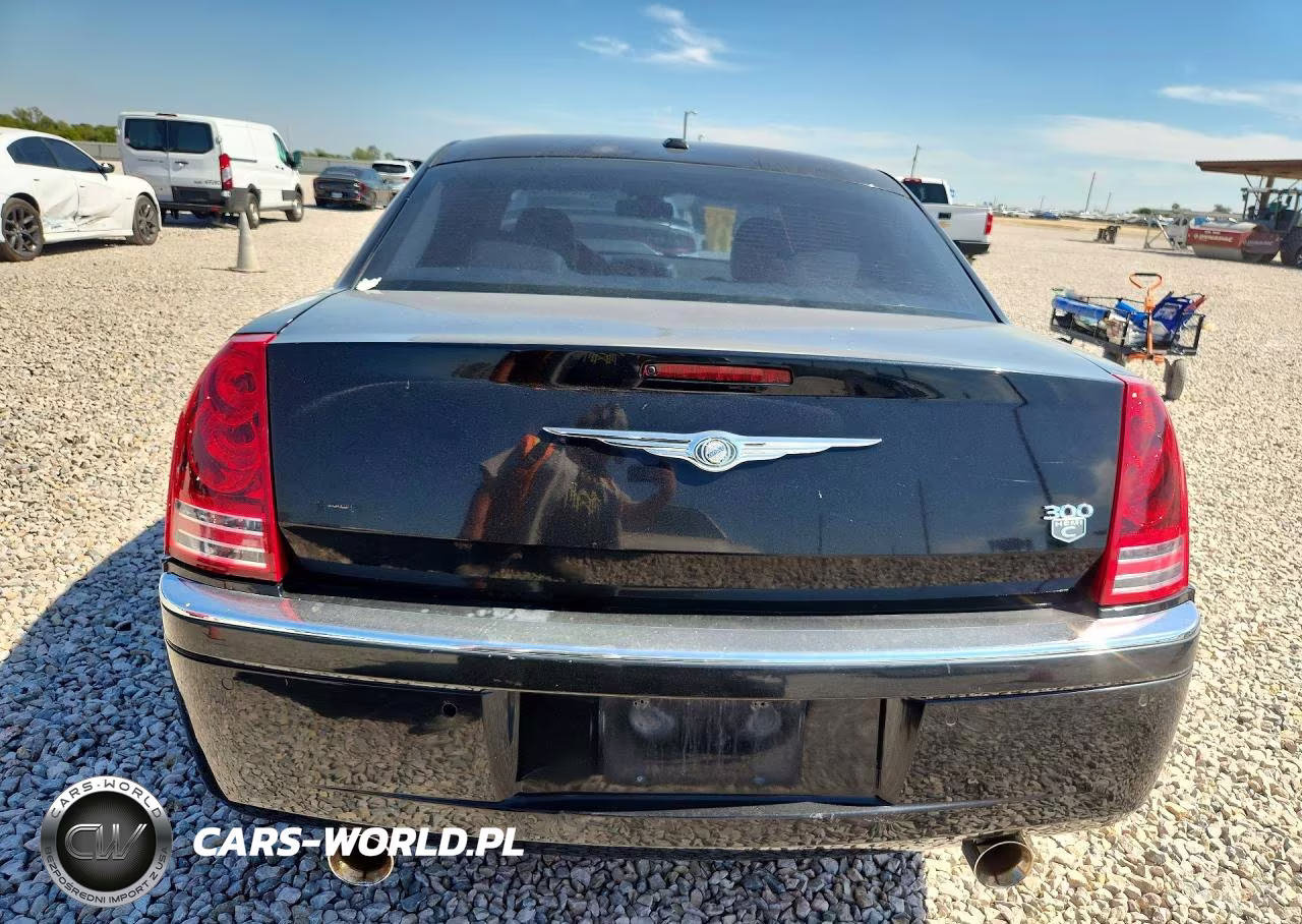 2010 Chrysler 300C VIN:2C3CA6CT4AH126642 - 6
