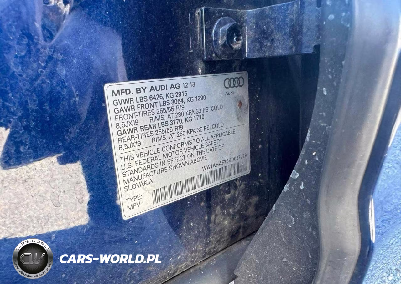 2019 Audi Q7 Premium VIN:WA1AHAF78KD027279 - 10