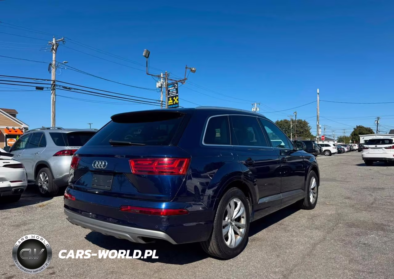 2019 Audi Q7 Premium VIN:WA1AHAF78KD027279 - 4
