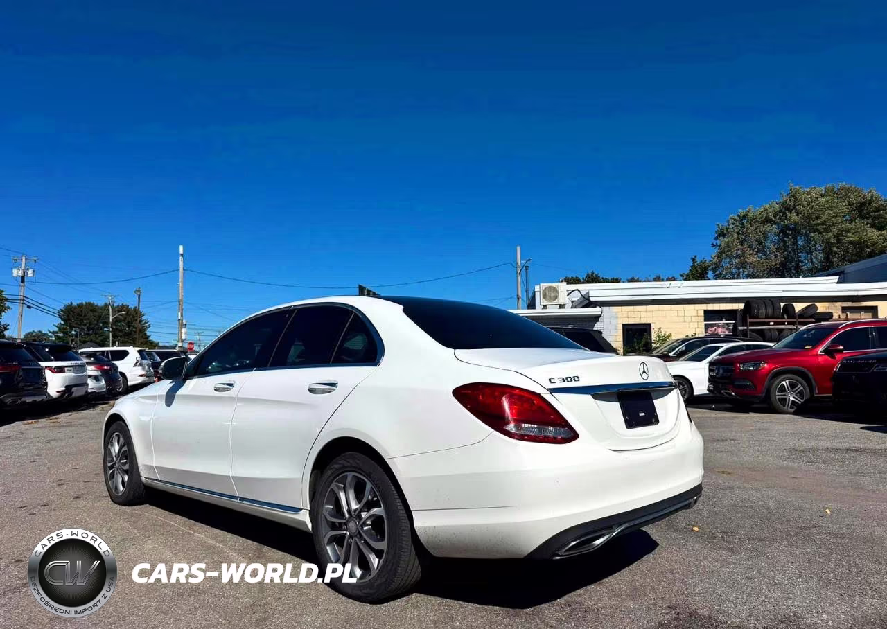 2017 Mercedes-Benz C 300 4Matic VIN:55SWF4KB8HU204720 - 3