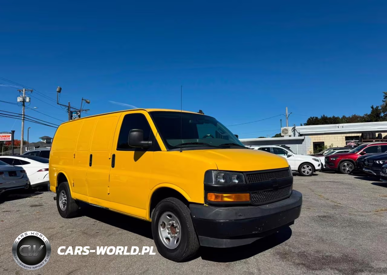 2021 Chevrolet Express G2500