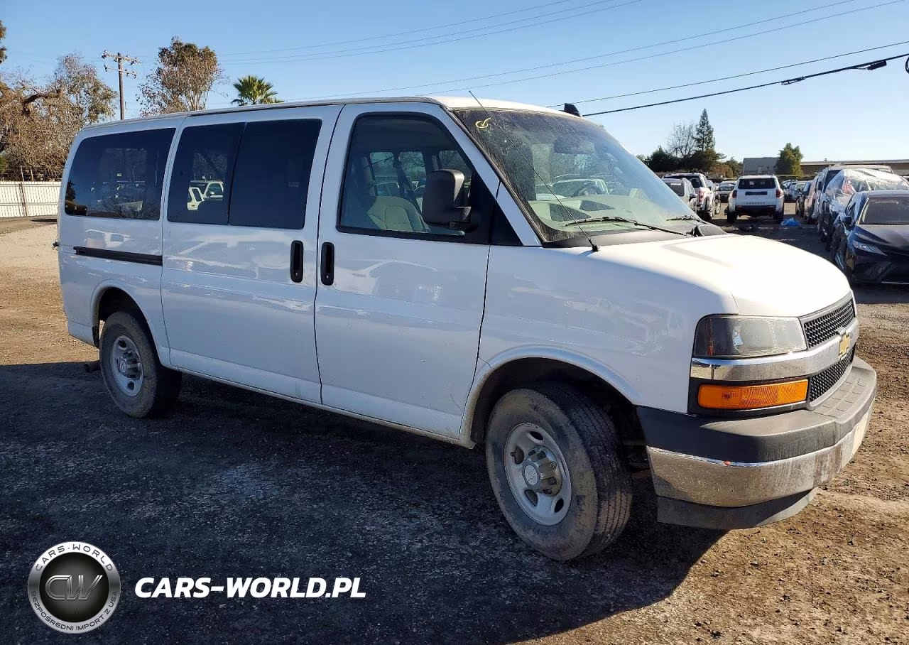 2017 Chevrolet Express G2500 Lt VIN:1GAWGFFF9H1346504 - 4