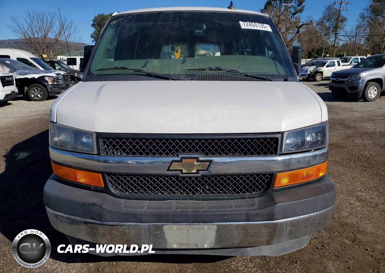 2017 Chevrolet Express G2500 Lt VIN:1GAWGFFF9H1346504 - 5