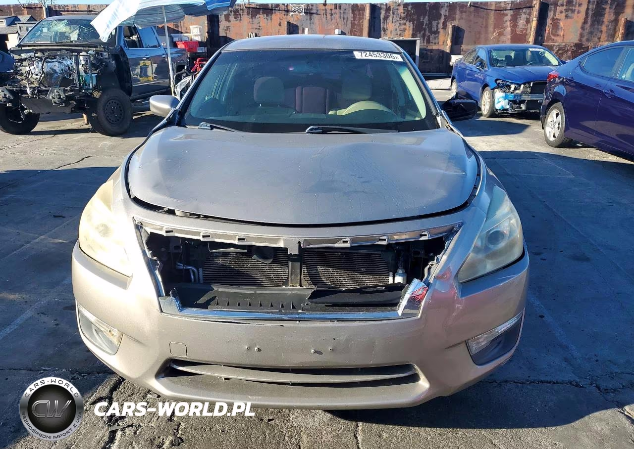2015 Nissan Altima 2.5 VIN:1N4AL3AP0FC434375 - 5