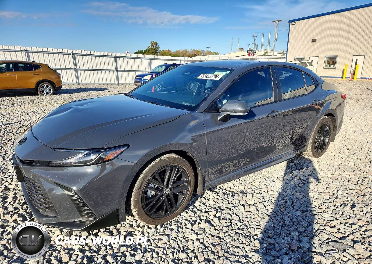 2025 Toyota Camry Se – zdjęcie 1 z 12