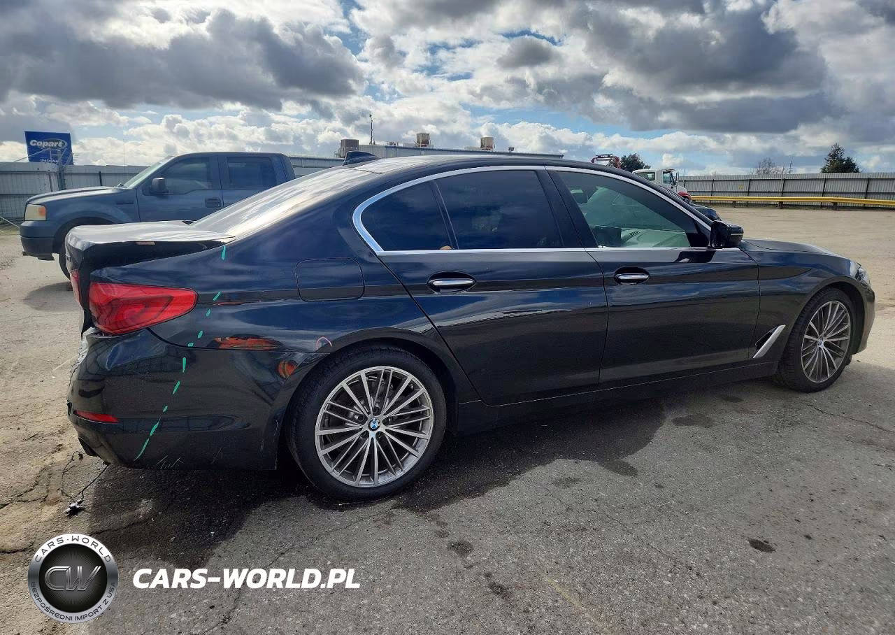 2018 BMW 530 I VIN:WBAJA5C51JG899608 - 3