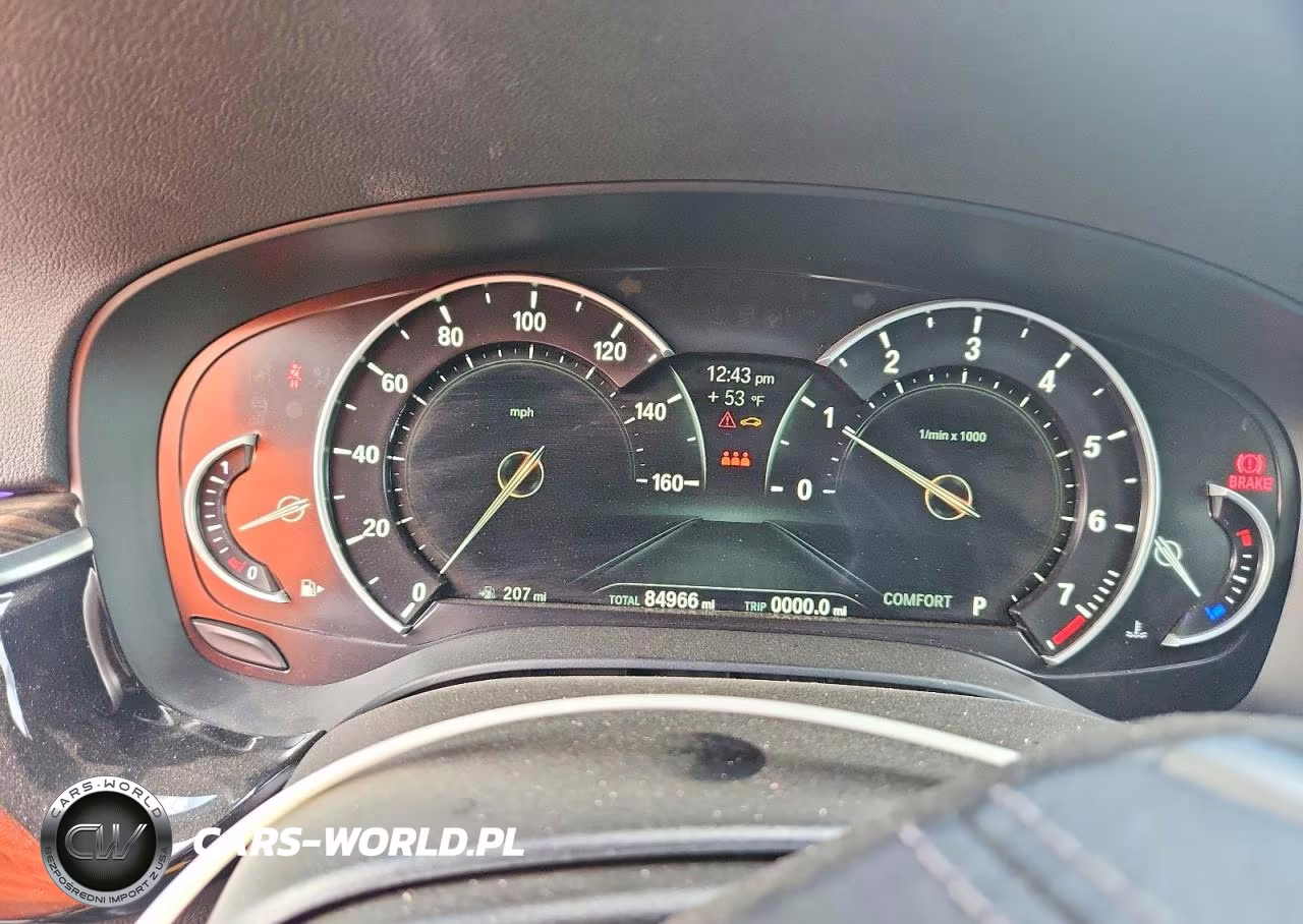 2018 BMW 530 I VIN:WBAJA5C51JG899608 - 9