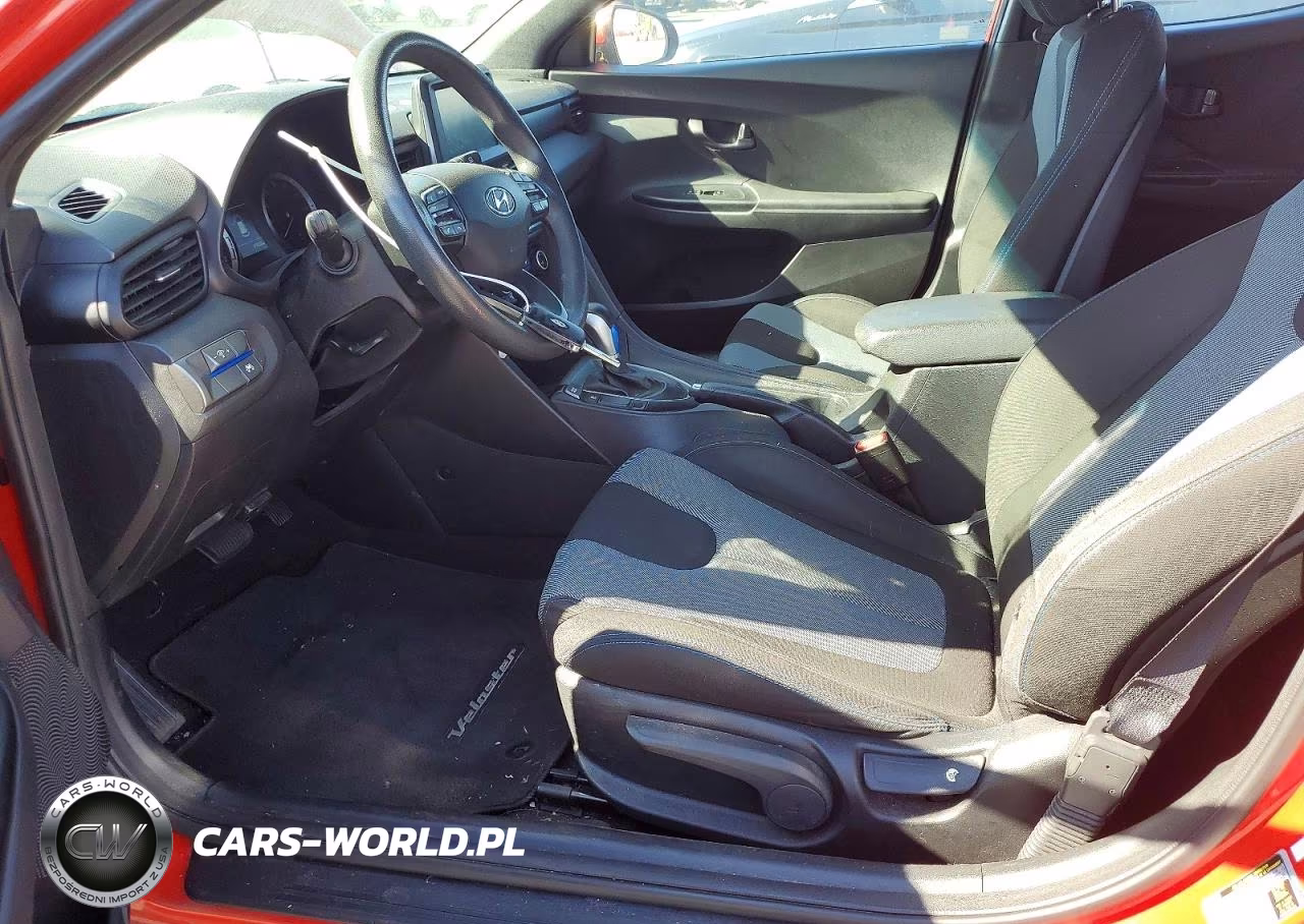 2019 Hyundai Veloster 2.0L VIN:KMHTG6AF2KU009384 - 7