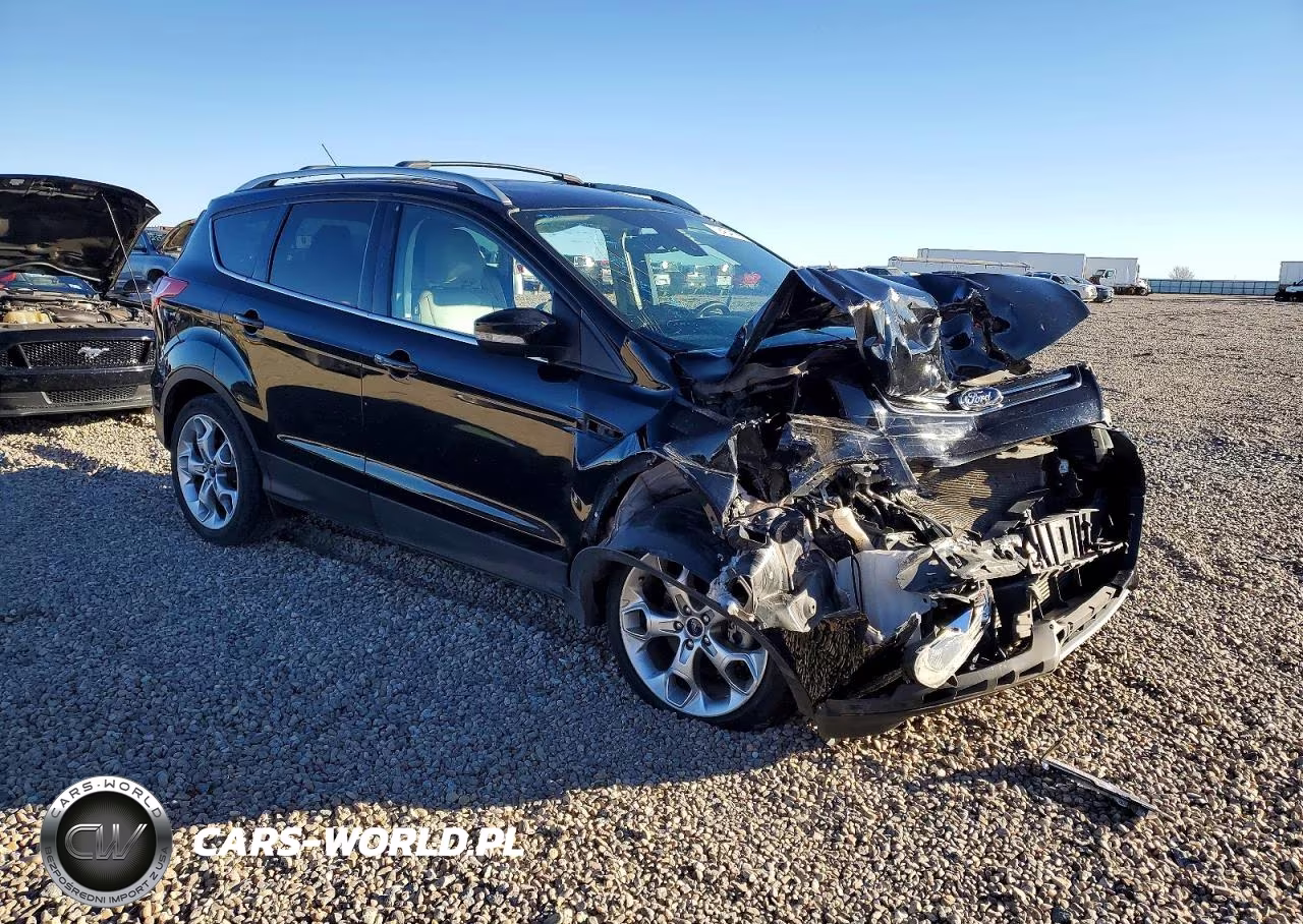 2016 Ford Escape Titanium VIN:1FMCU0J97GUB71521 - 4