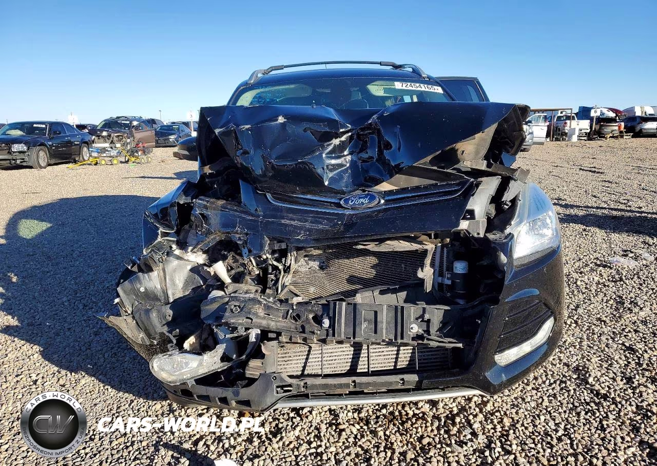 2016 Ford Escape Titanium VIN:1FMCU0J97GUB71521 - 5