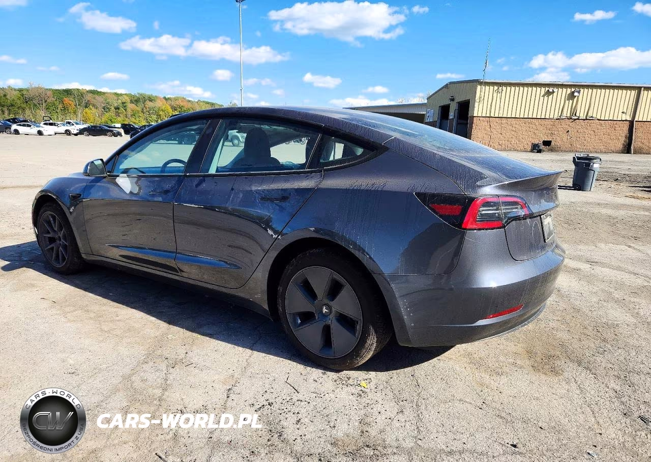 2023 Tesla Model 3 VIN:5YJ3E1EA5PF678485 - 3