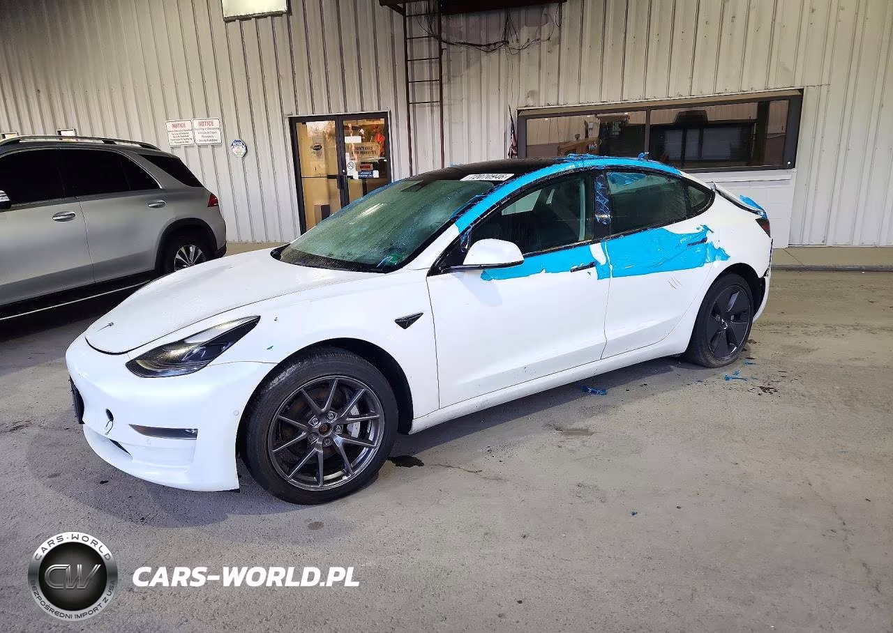 2022 Tesla Model 3 – zdjęcie 1 z 12