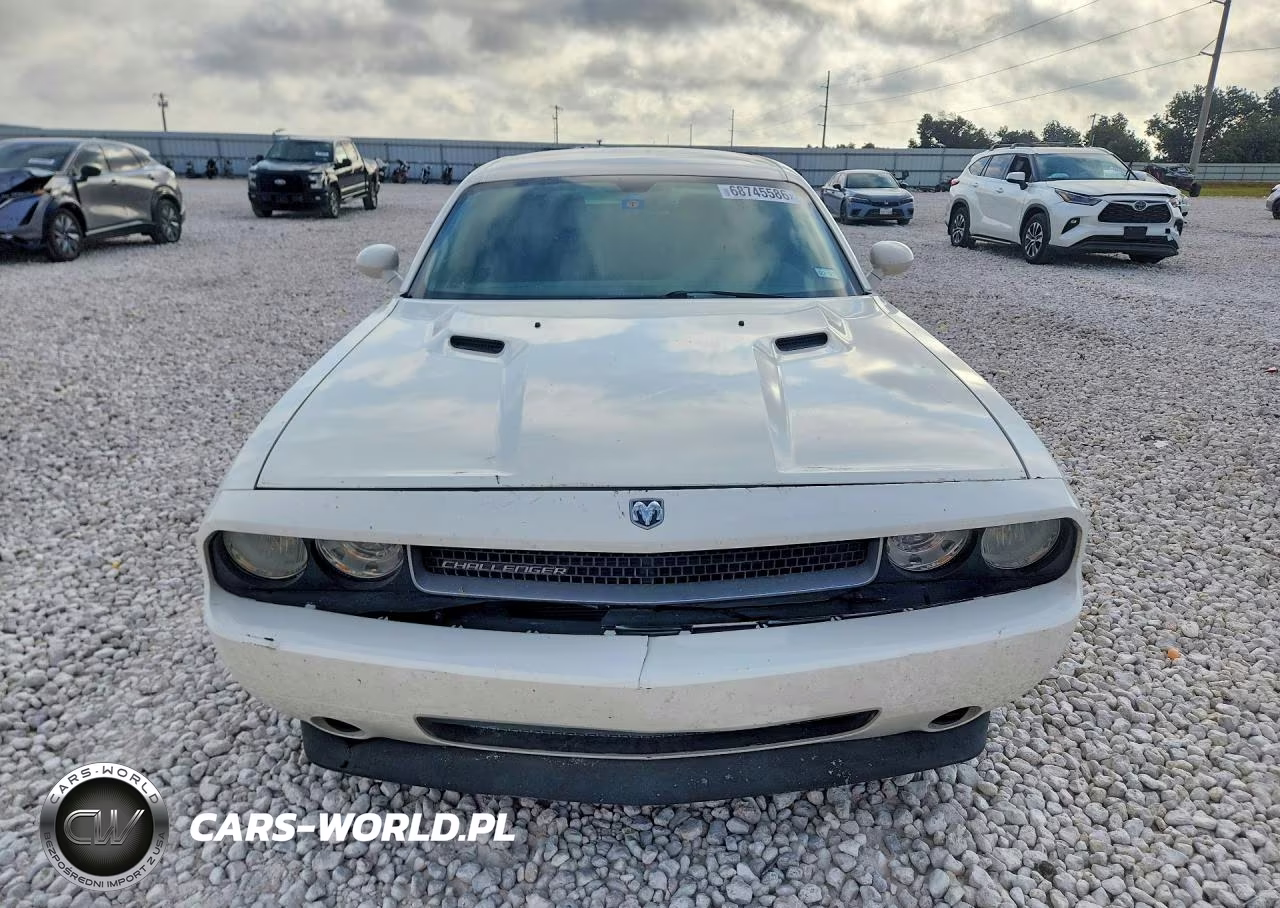 2010 Dodge Challenger Se VIN:2B3CJ4DV7AH110372 - 5