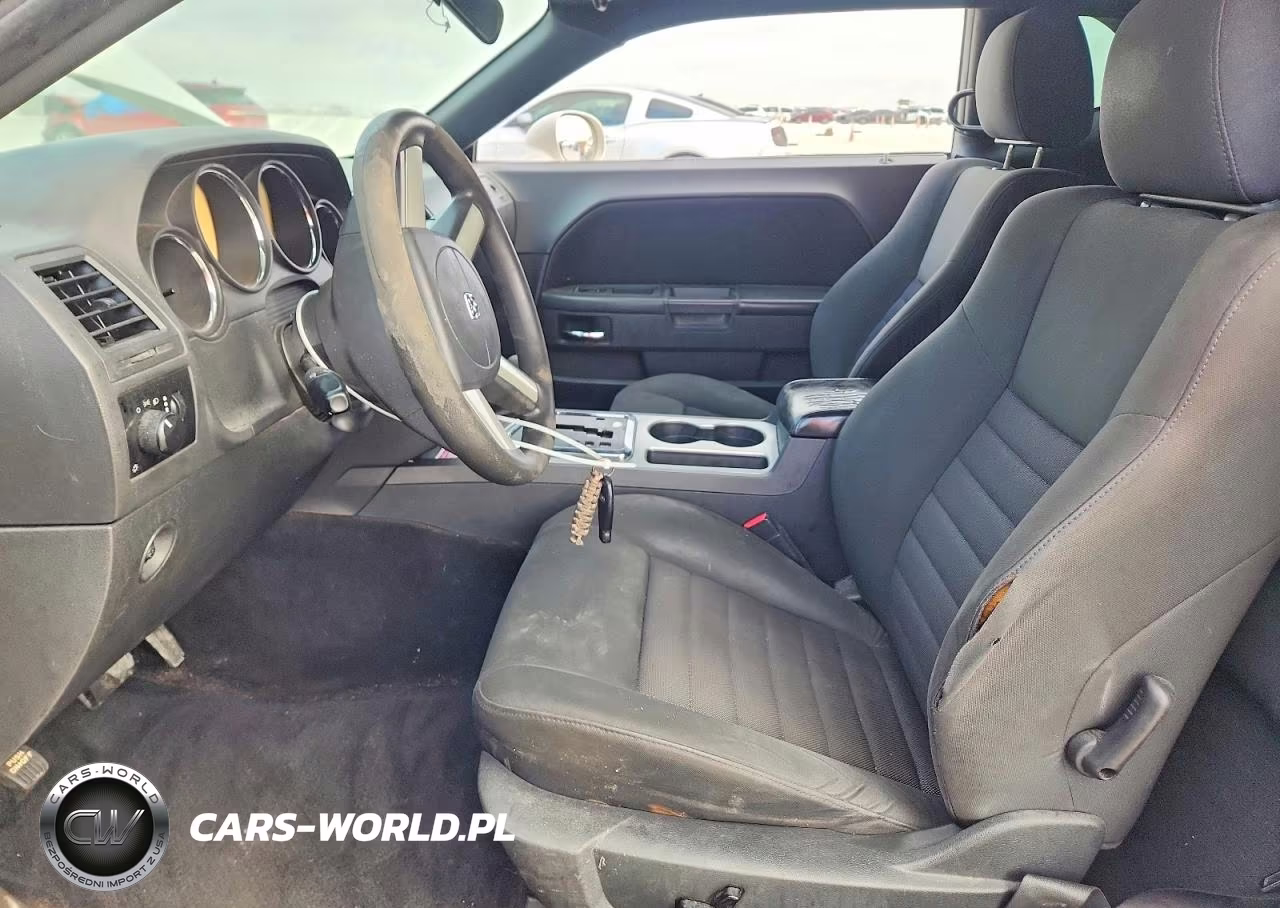2010 Dodge Challenger Se VIN:2B3CJ4DV7AH110372 - 7