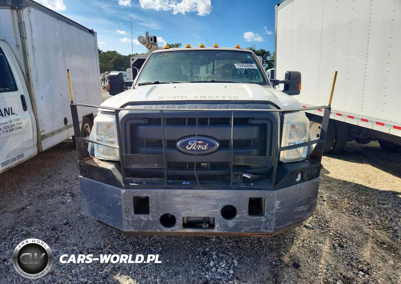 2014 Ford F-550 Chassis Xl VIN:1FDUF5HT7EEB42704 - 5