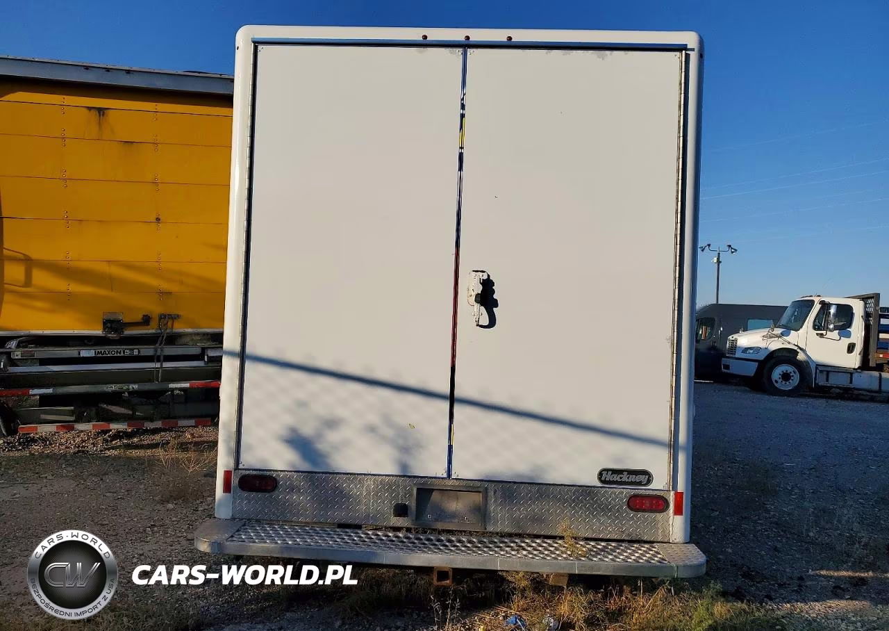 2019 Chevrolet Express Box Truck VIN:1GB3GSCG7K1346965 - 11