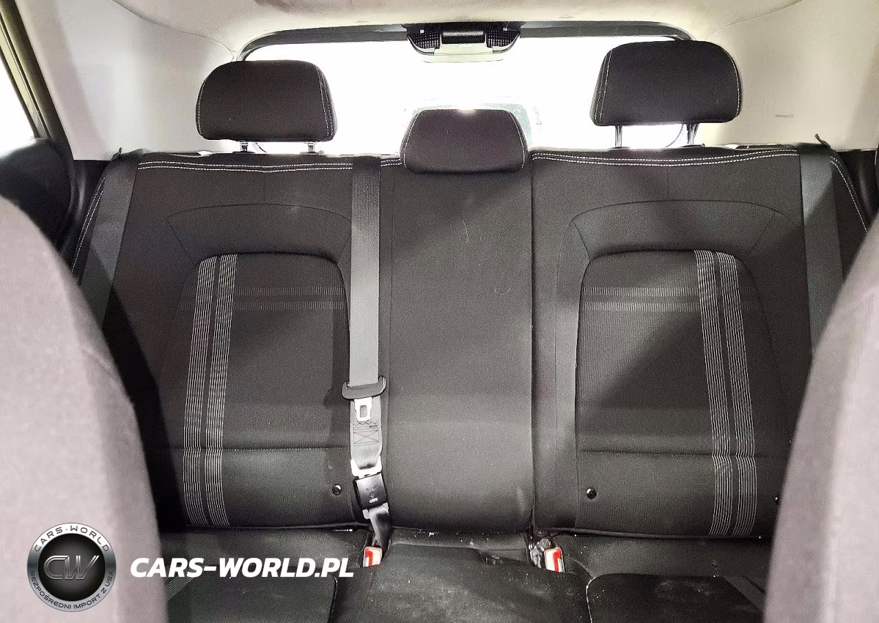 2023 Hyundai Venue Sel VIN:KMHRC8A31PU224429 - 10