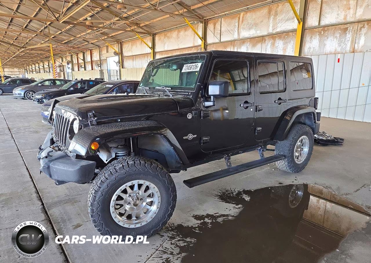 2015 Jeep Wrangler Unlimited Sport VIN:1C4HJWDG2FL631821 - 1