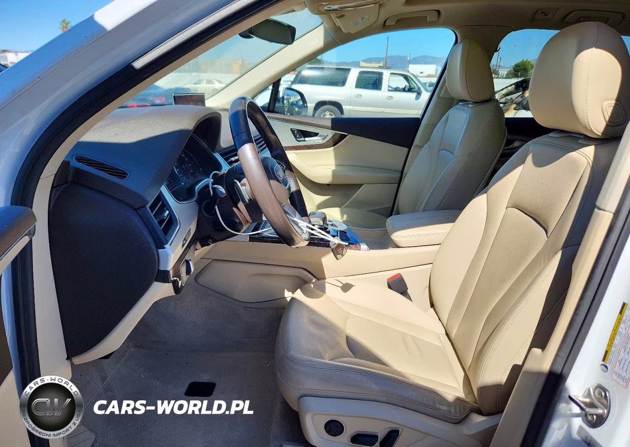 2019 Audi Q7 Premium VIN:WA1AHAF77KD028570 - 7