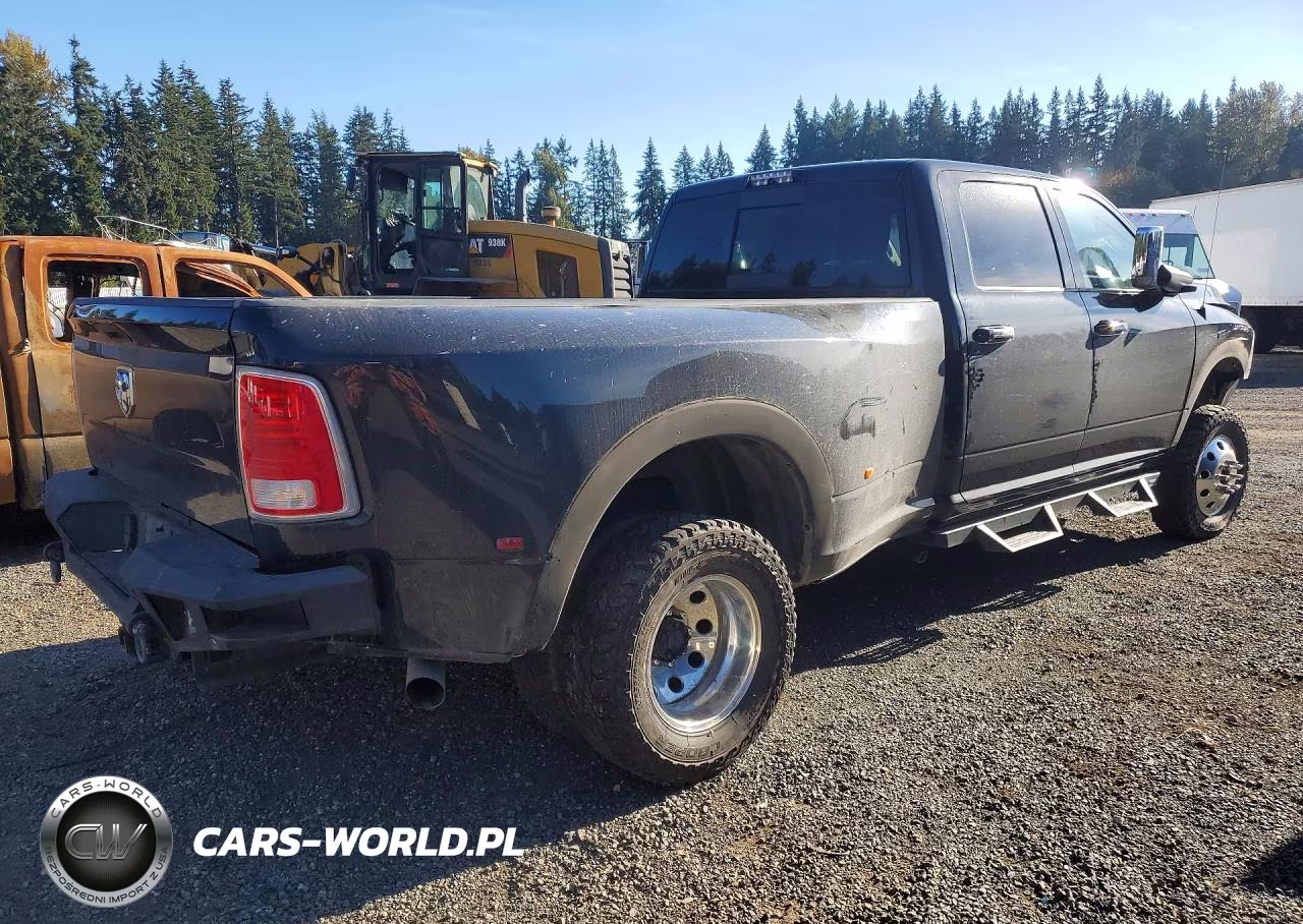 2017 Ram 3500 Laramie VIN:3C63RRJL3HG623207 - 3