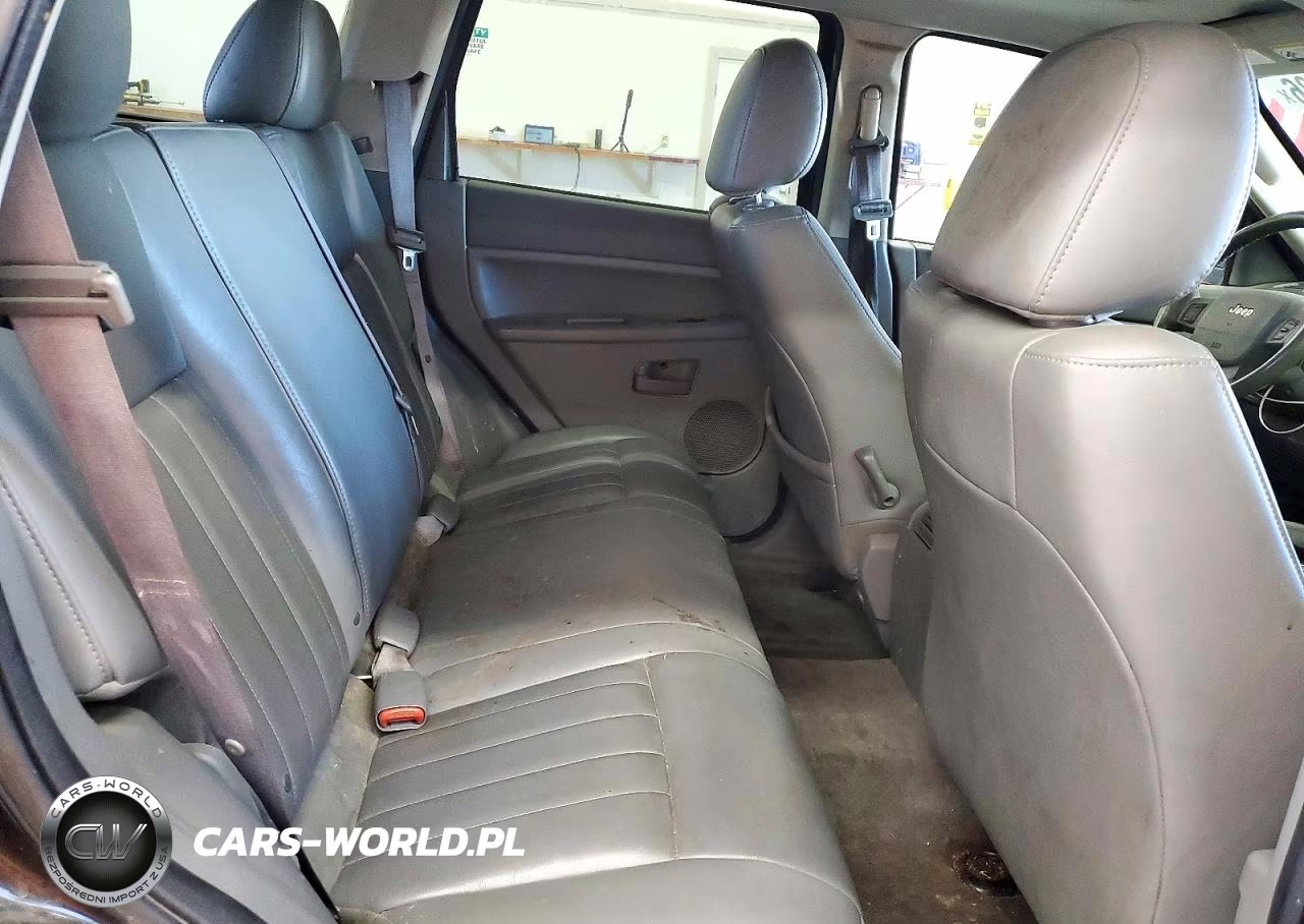 2006 Jeep Grand Cherokee Laredo VIN:1J4HR48N16C220054 - 10