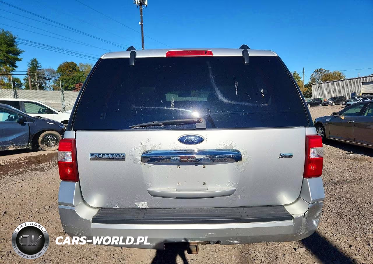 2010 Ford Expedition Limited VIN:1FMJU2A5XAEB45058 - 6
