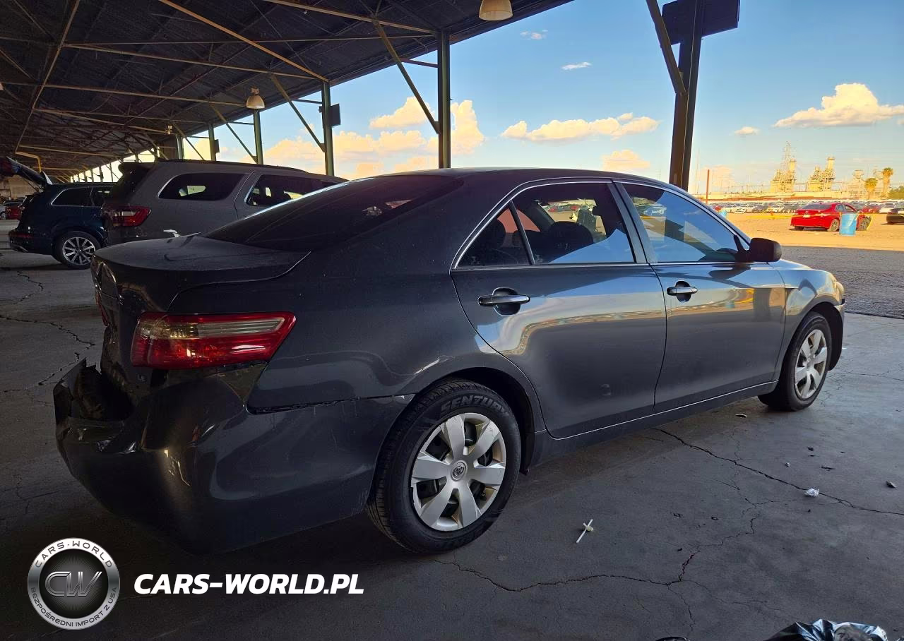 2007 Toyota Camry Le VIN:4T1BE46K57U114360 - 3
