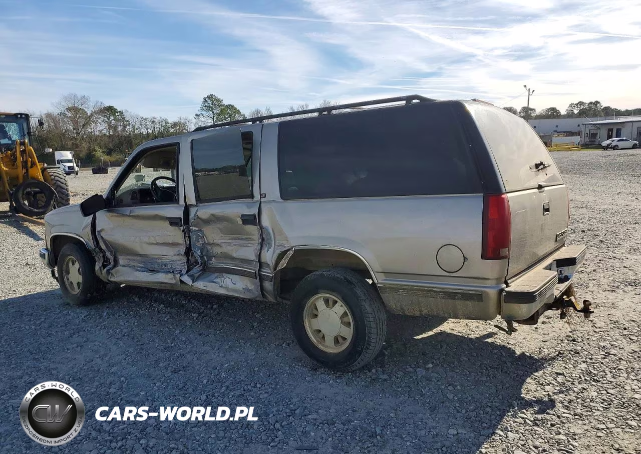 1999 Chevrolet Suburban C1500 VIN:3GNEC16R6XG121136 - 2